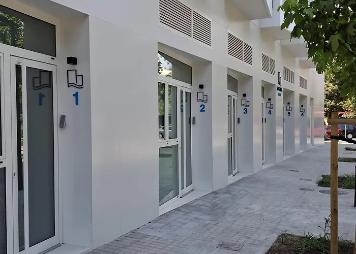 Marina Azura شقة *