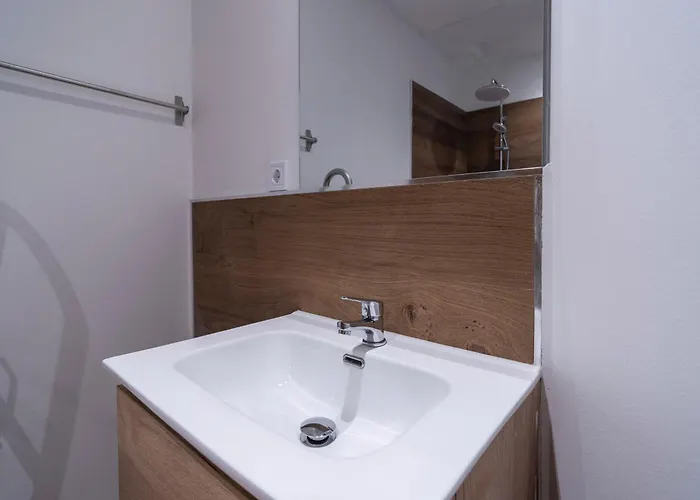 Vlc Host - Vicente Brull * فالنسيا