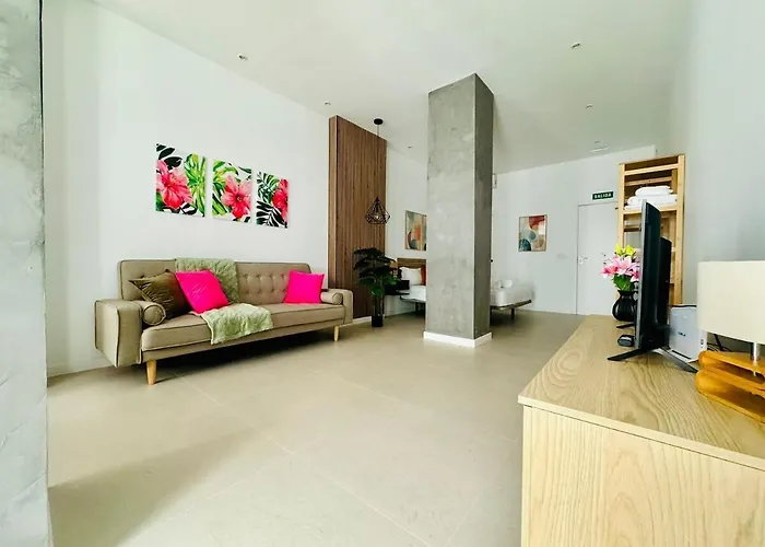 Planas 3 Designer Aparment With Terraza In Ruzafa Soho *