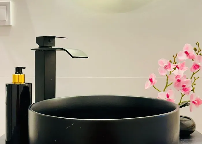 Planas 3 Designer Aparment With Terraza In Ruzafa Soho *