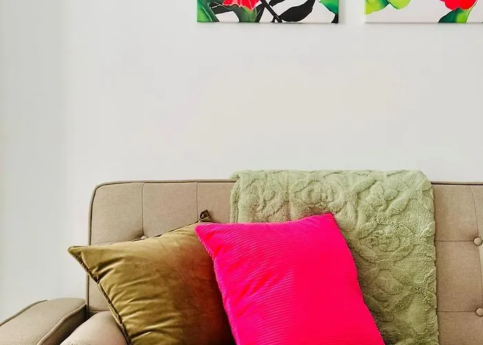 Planas 3 Designer Aparment With Terraza In Ruzafa Soho *