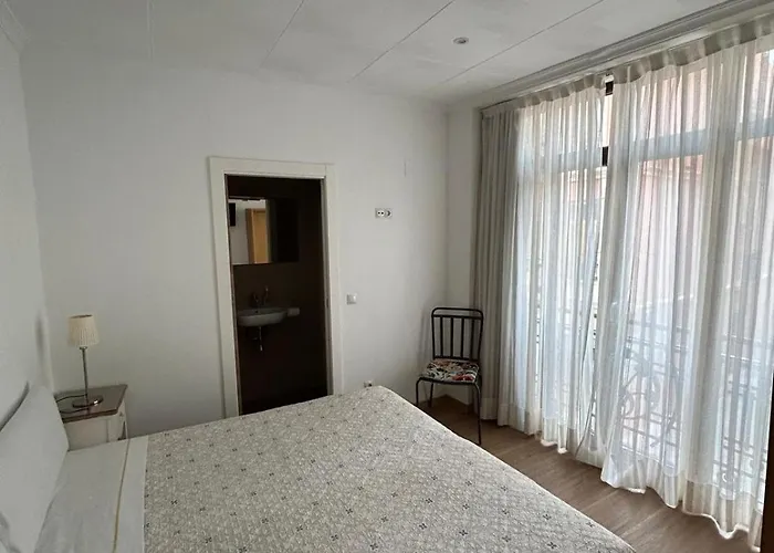 Balcon Al Mar بيت ضيافة 4*