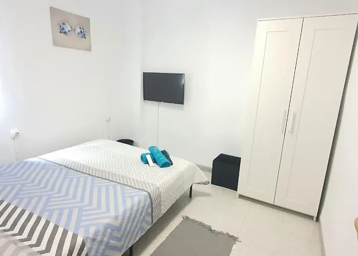 Centricas, Tranquilas Y Acogedoras De Matrimonio En Vivienda Compartida 홈스테이 *