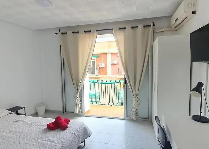 Centricas, Tranquilas Y Acogedoras De Matrimonio En Vivienda Compartida * 발렌시아