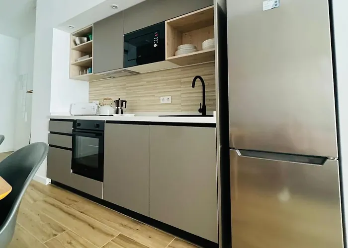 Planas 2 Design & Spaciousness With Terraza In Ruzafa Soho شقة