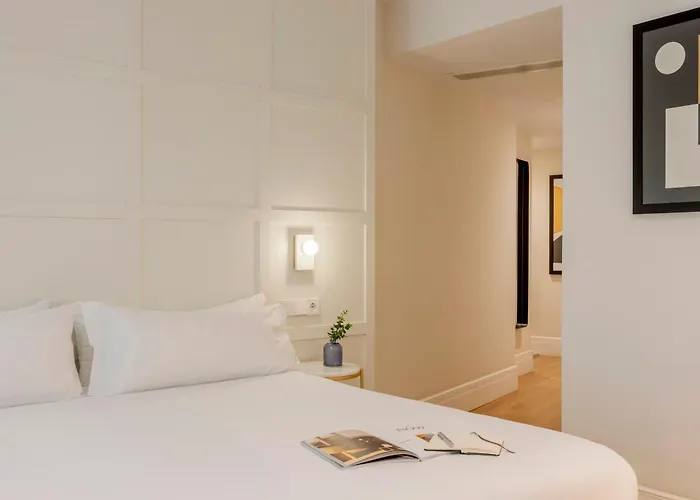 Hotel Mate Cosmo - Centre,