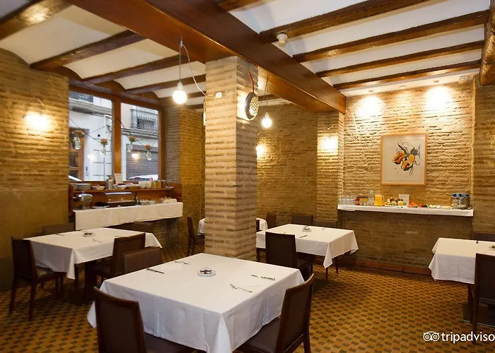 Ad Hoc Monumental 1881