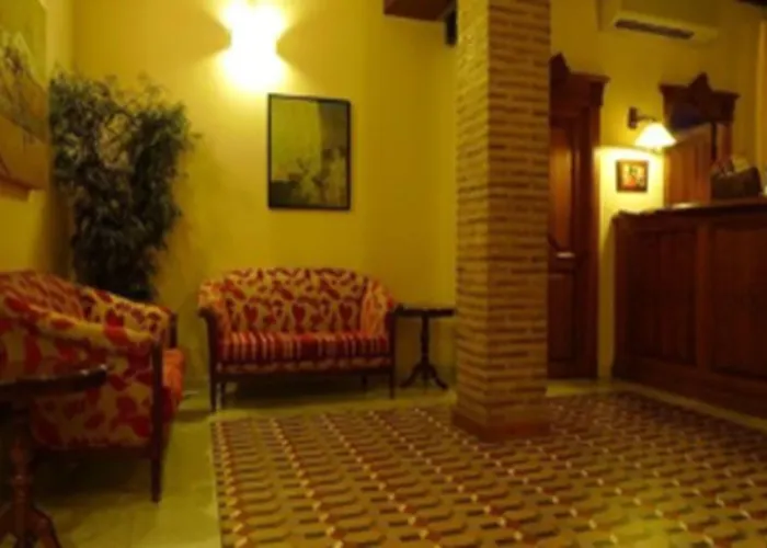 Ad Hoc Monumental 1881 3* Valencia