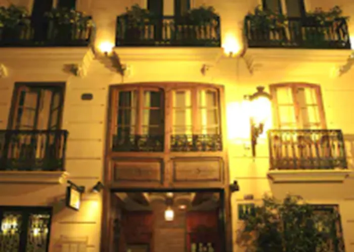 Ad Hoc Monumental 1881 3* Valencia