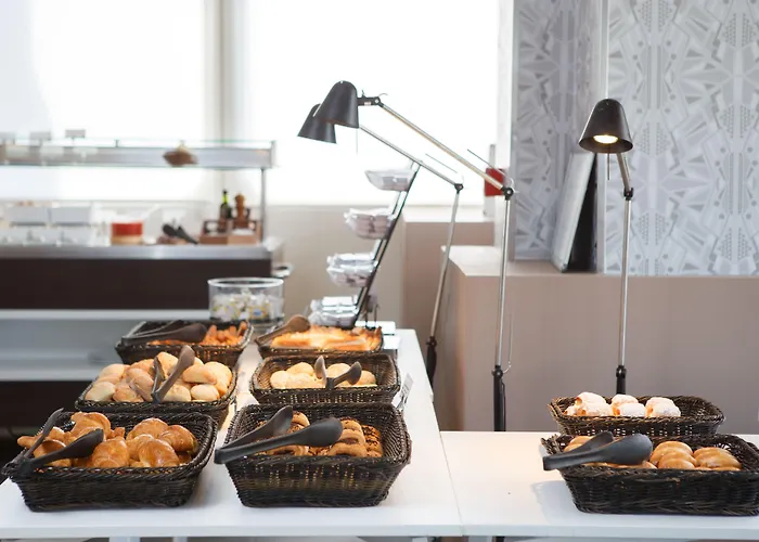 Hotel Novotel Lavant 4*