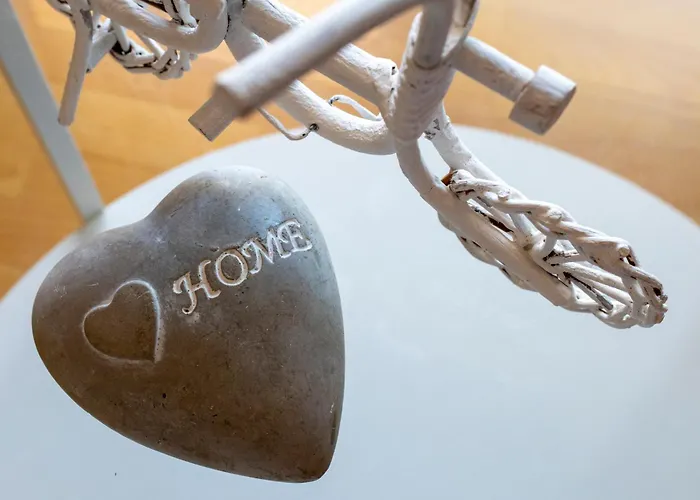 Luminoso. Comodo. Acogedor. Wifi. Junto A Ave Appartement *