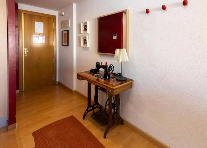 Appartement Luminoso. Comodo. Acogedor. Wifi. Junto A Ave Valence