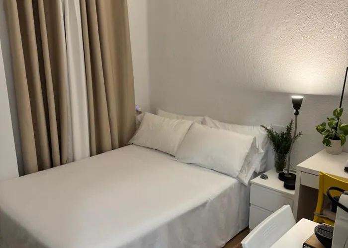 Sencilla En Piso Hogareno * 발렌시아