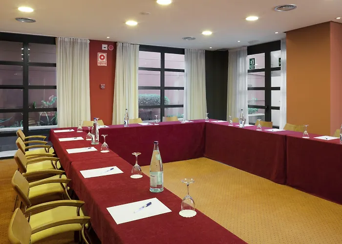 Hotel Express Ciudad De Ciencias By Ihg 3*