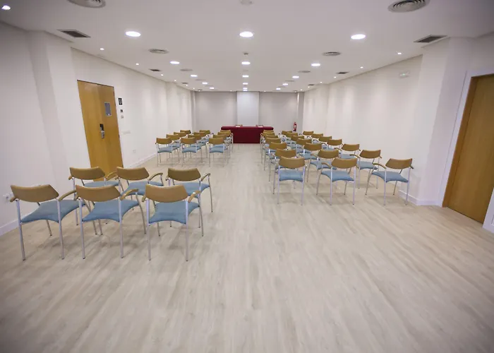 Express Ciudad De Ciencias By Ihg Valence