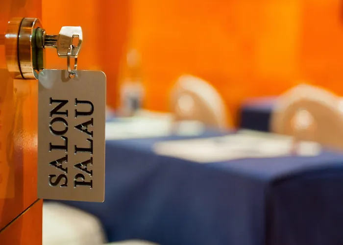 Ξενοδοχείο Villacarlos 3*