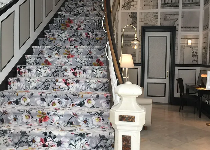 Hotel Sh Ingles Boutique 4*