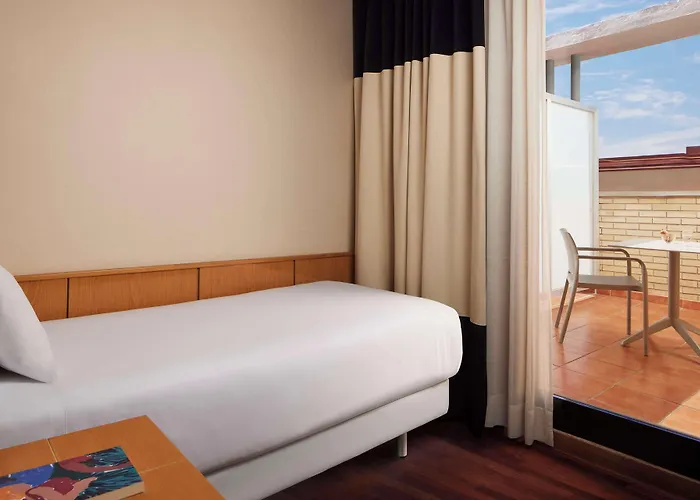 Istay By Nh Ciudad De Hotel