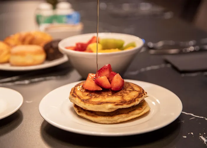 מלון Catalonia Excelsior