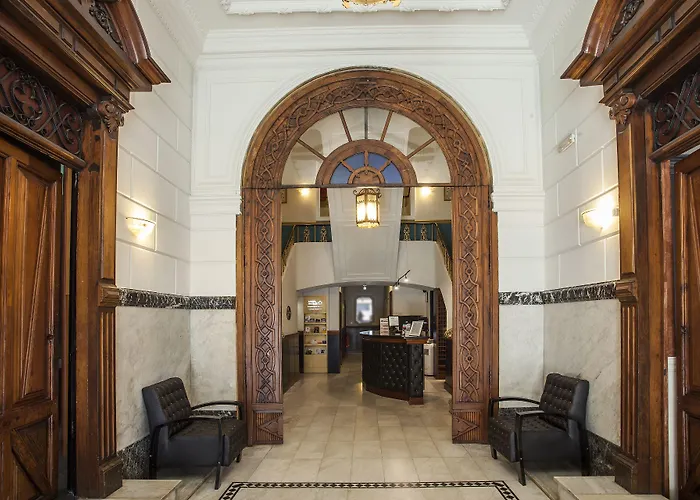 Olympia Consul Del Mar 3*