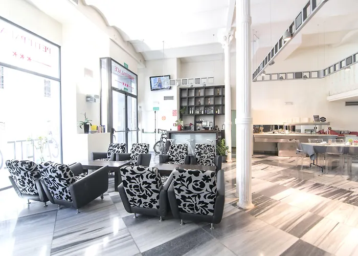 Petit Palace Plaza De La Reina Valencia