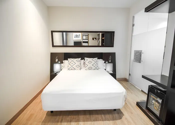 Szálloda Petit Palace Plaza De La Reina Valencia