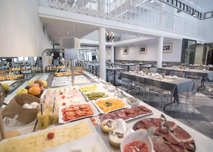 Petit Palace Plaza De La Reina Hotel Valência