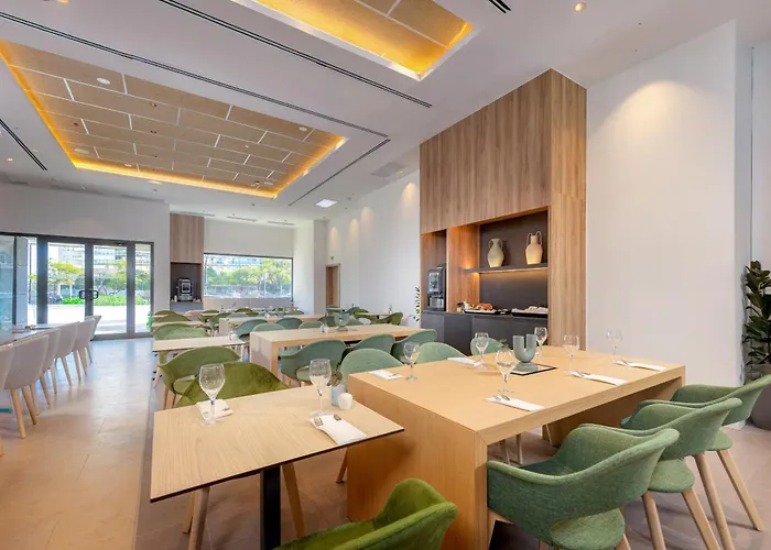 Innside By Melia Oceanic 4* فالنسيا