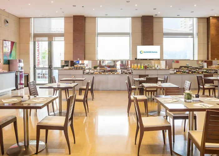 Hotel Ilunion 4 Valence