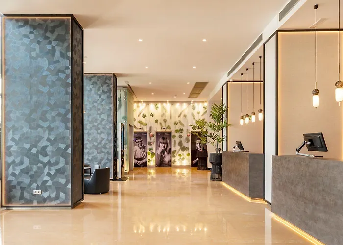 Ilunion 4 Hotel Valencia