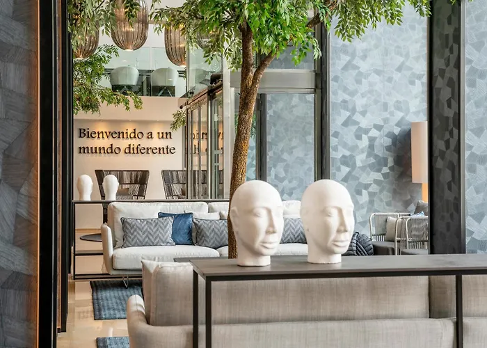 Ilunion 4 4* Valence