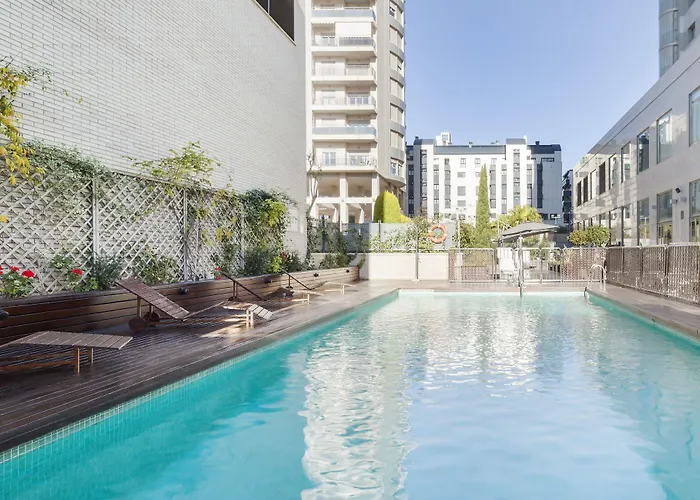 إلونيون 3 فندق