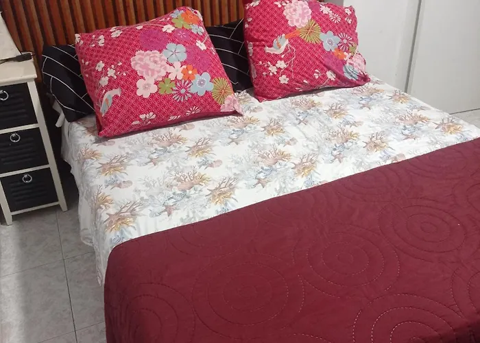 Couette-café 1 En Piso Compartido Familiar-valencia Centro Valence