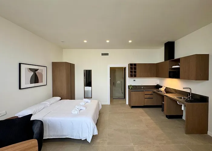 Boutique - Plaza Tower