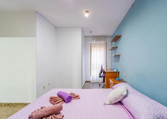 Invalencia - Yecla Flat 4 Bdrm & 2 Wc With Terrace *