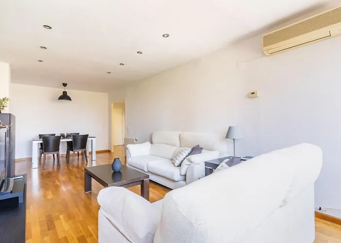 Invalencia Primado 3 Bdrm & 2 Wc 아파트 *