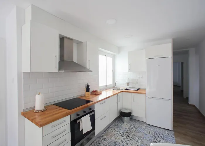 Invalencia - Leones Flat Suite شقة فالنسيا