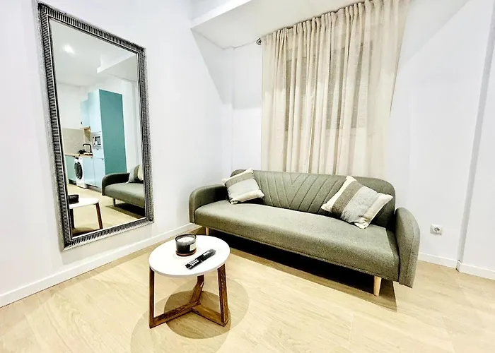 Loft Sofia A Estrenar Con Luz Natural En Corazon De Βαλένθια