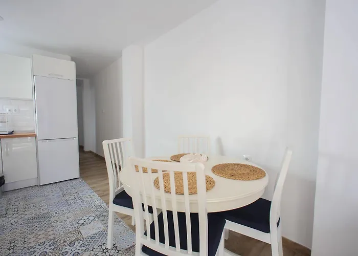 Invalencia - Leones Flat Suite