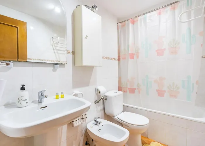 Invalencia - Yecla Flat 4 Bdrm & 2 Wc With Terrace 아파트