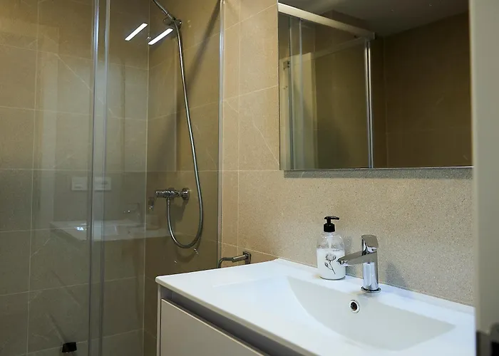 Artes 8 - 2 Double & 2 Baths 아파트 *