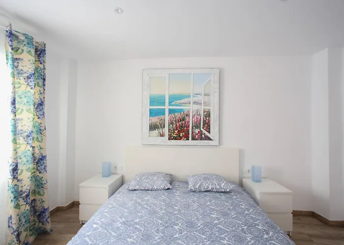 Invalencia - Leones Flat Suite شقة فالنسيا