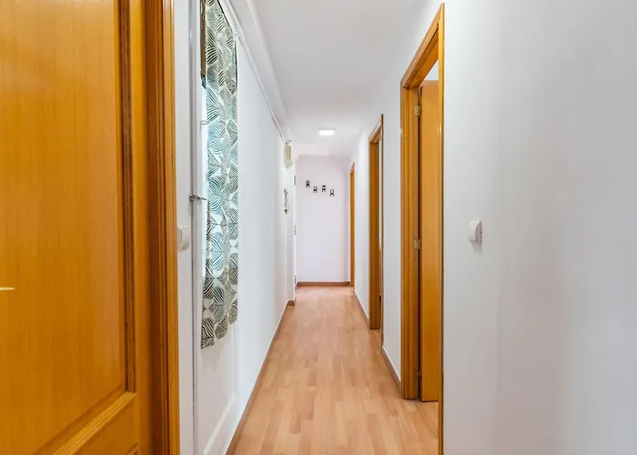 Invalencia - Vidal Puerto De 3 Bdrm