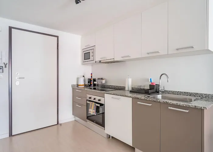 Orihuela Flat فالنسيا