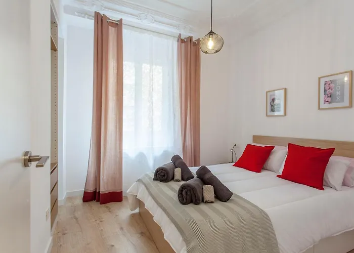 아파트 With Terrace In Extramurs