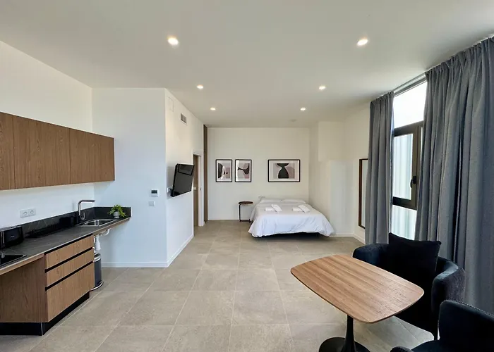 Boutique - Plaza Tower Διαμέρισμα *