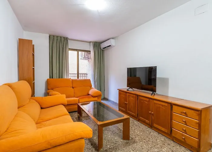 Διαμέρισμα Invalencia - Yecla Flat 4 Bdrm & 2 Wc With Terrace