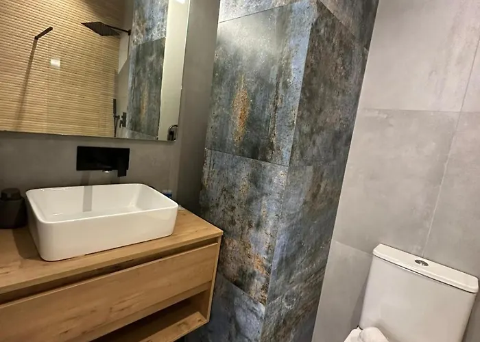 Travel Habitat Jardin Ayora