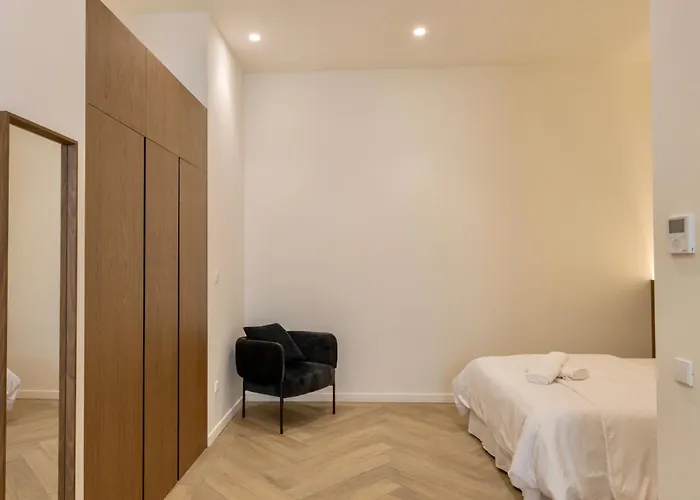 Boutique - One Tower Apartment