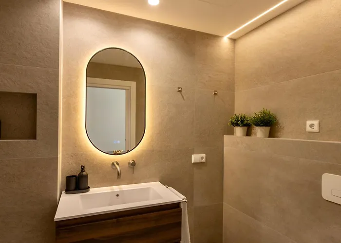 Boutique - One Tower